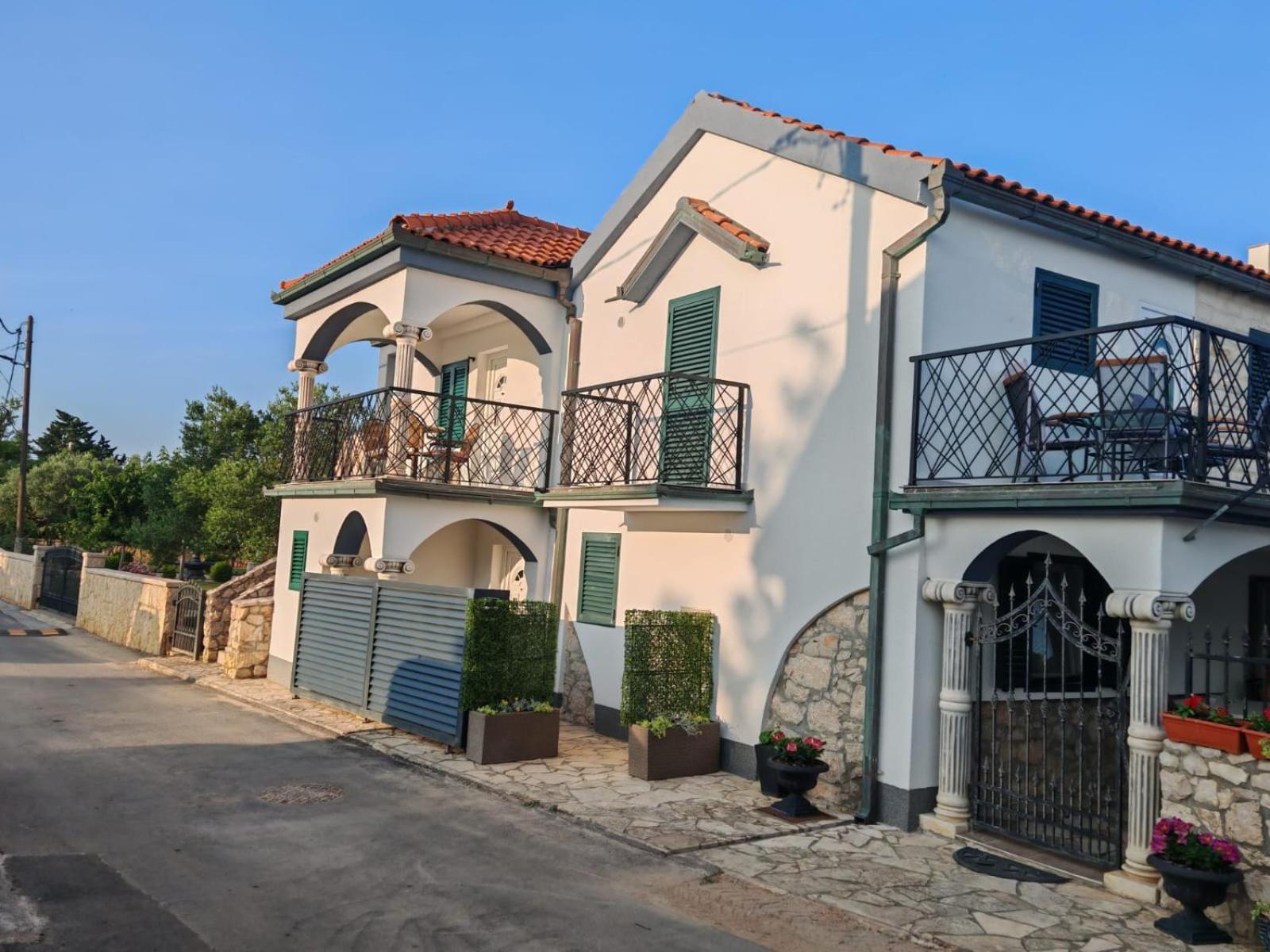 Apartments Liljana Privlaka Екстериор снимка